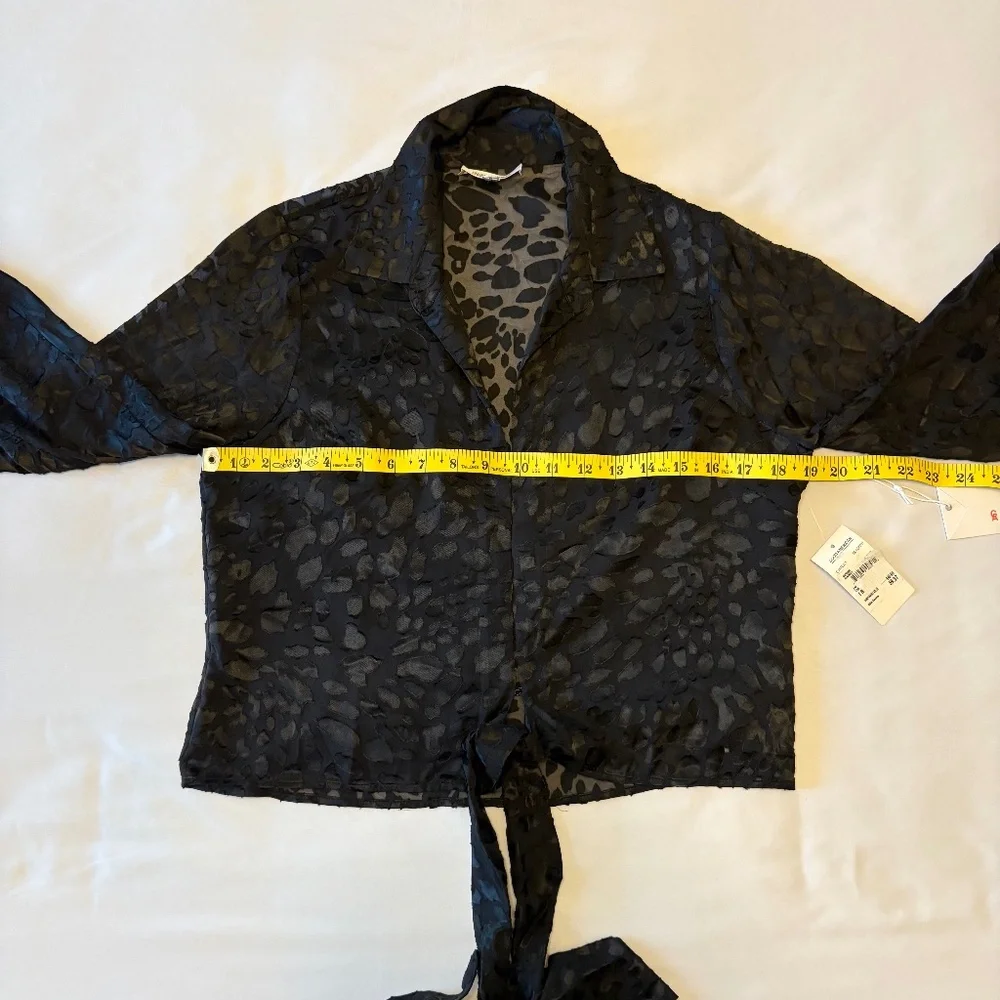 NWT Good American 2 (M) Long Sleeve Tie Front Black Leopard Burnout Blouse - Picture 3 of 9